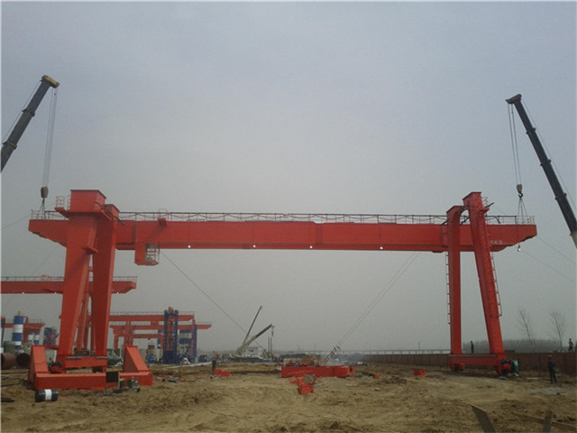 Choose 25 ton double girder gantry crane