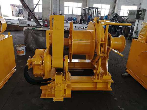 Hydraulic Towing Winch for Sale