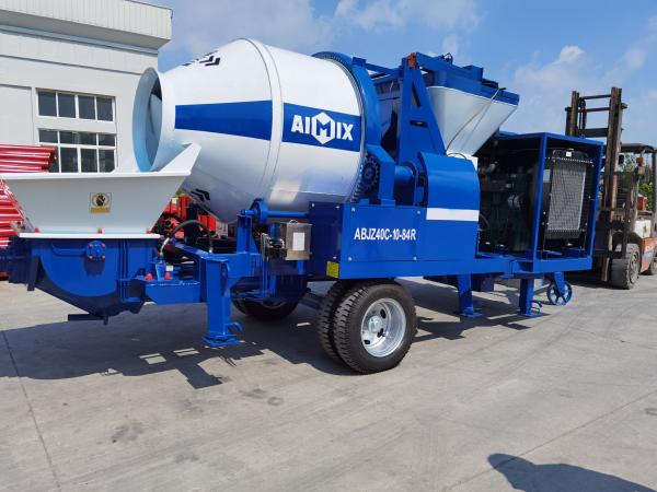 mobile concrete pump in    UAE