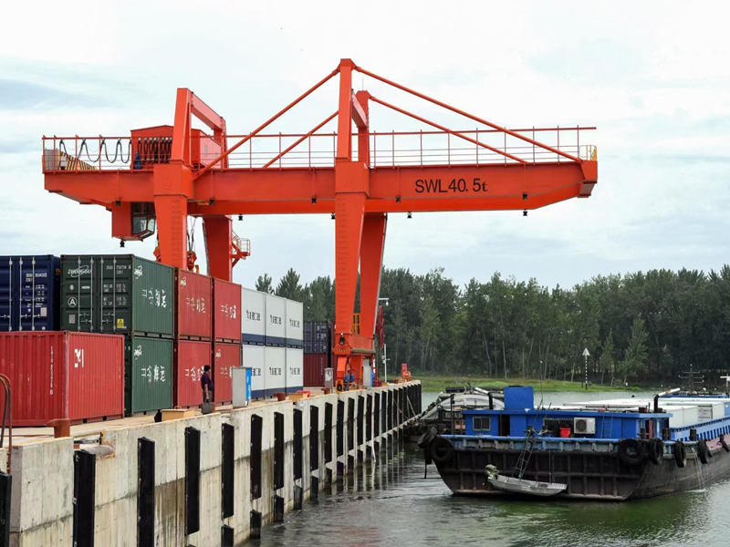 container gantry crane