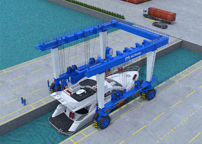 8 Wheel Travel Lift